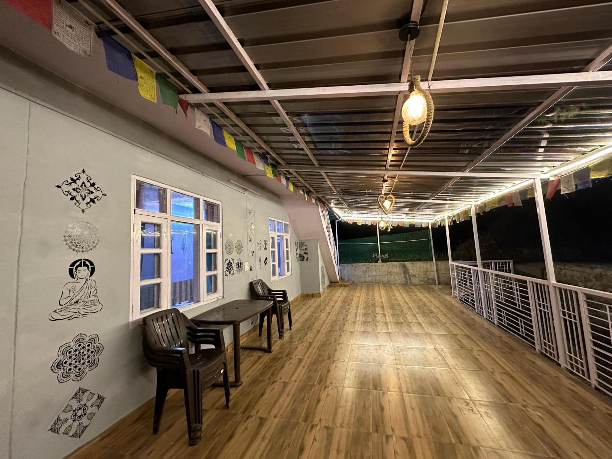 The City Escape Farmstay Шимла Екстериор снимка