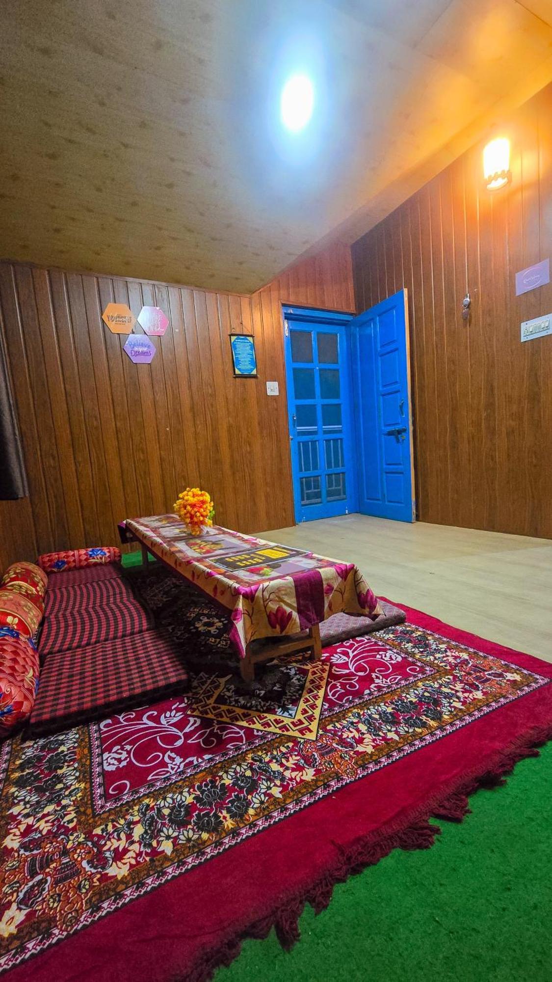 The City Escape Farmstay Шимла Екстериор снимка